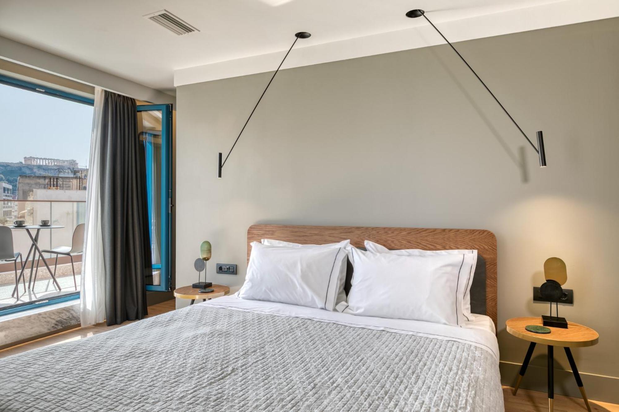 Hotel Bob W Eolou Atény